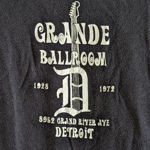 RARE, Vintage Grande Ballroom Detroit T-Shirt - Women's Size L (fits med/small)